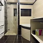 Appartement S Garazi A Balkonem Plzeň