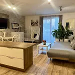 Appartement S Garazi A Balkonem Plzeň