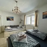 Appartement S Garazi A Balkonem Plzeň