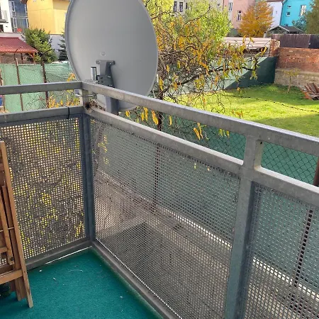 Apartamento S Garáží A Balkónem