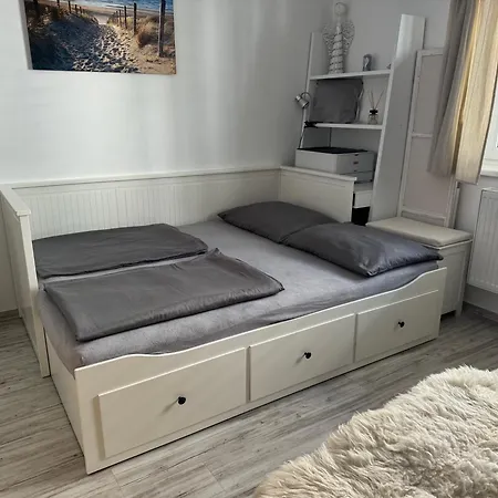 Apartment S Garazi A Balkonem Plzen