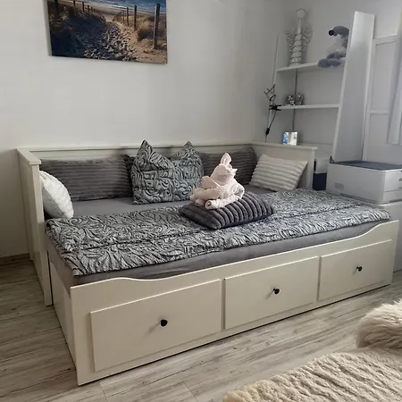 Apartment S Garazi A Balkonem Plzen