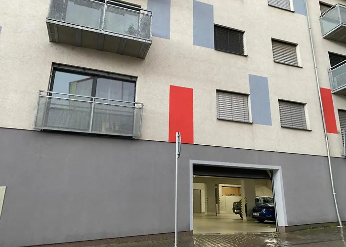 S Garazi A Balkonem *