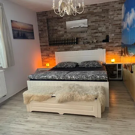 Appartement S Garazi A Balkonem *